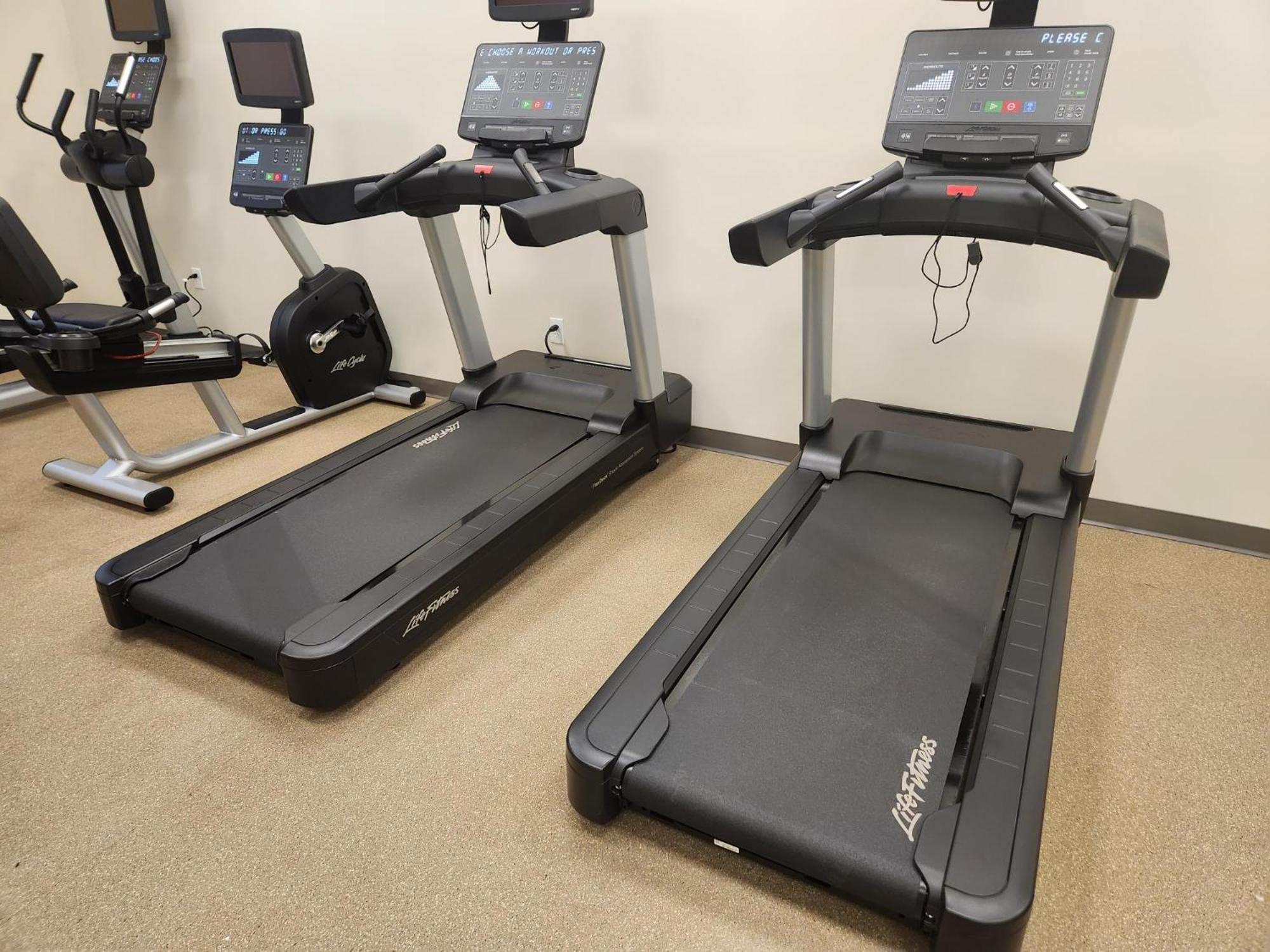 Radisson Hotel Pendleton Airport エクステリア 写真