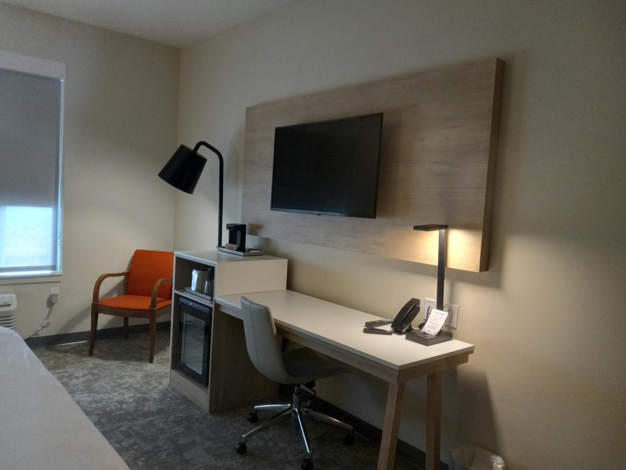 Radisson Hotel Pendleton Airport エクステリア 写真